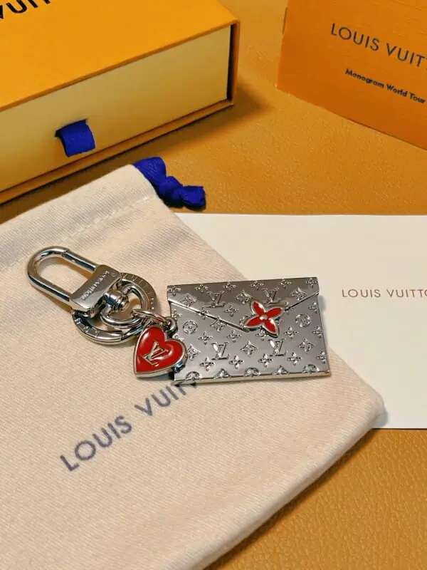 louis vuitton lv key holder and boucle de sac s_122a461